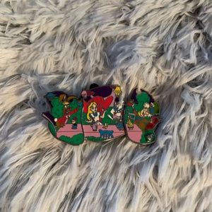 Limited Edition Alice in Wonderland Disney Pin